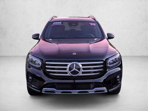 Certified 2025 Mercedes-Benz GLB 250 image 2