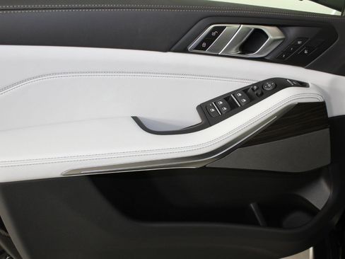 New 2026 BMW X5 xDrive40i image 12