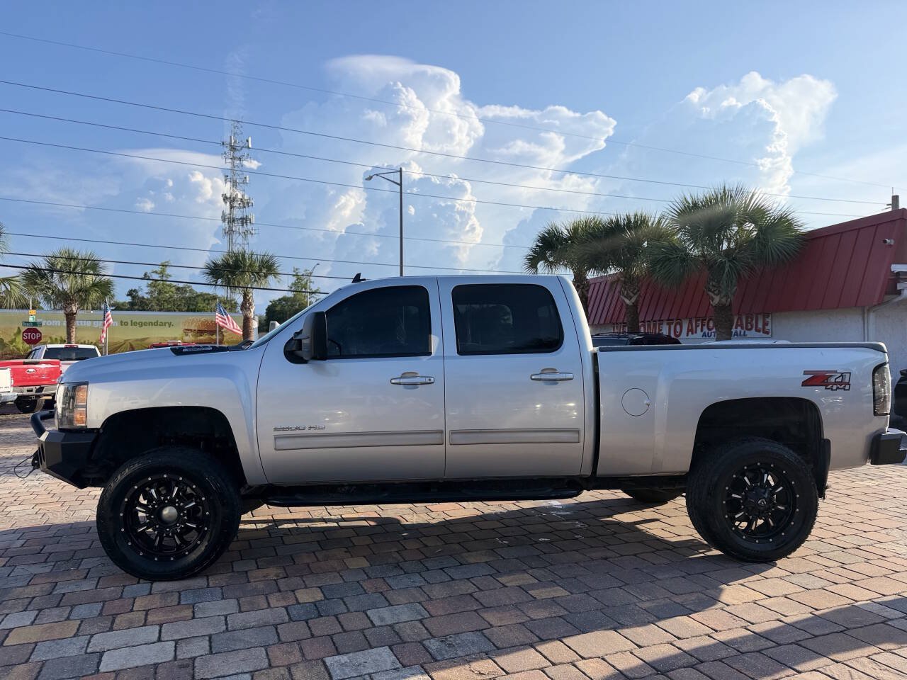 Used 2013 Chevrolet Silverado 2500 LT w/ Z71 Appearance Package AWD/4WD image 13