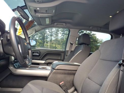 Used 2018 Chevrolet Silverado 1500 LT w/ All Star Edition AWD/4WD image 11