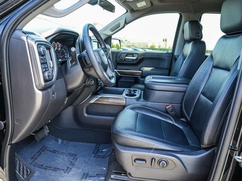 Used 2020 Chevrolet Silverado 1500 LT Trail Boss AWD/4WD image 17
