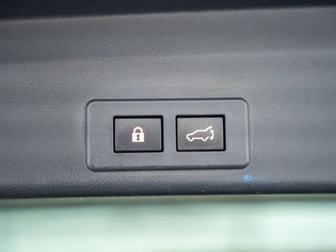 Used 2020 Subaru Ascent Touring AWD/4WD image 14