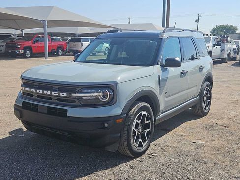 Used 2021 Ford Bronco Sport Big Bend w/ Big Bend Package AWD/4WD image 4