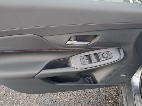 New 2026 Nissan Sentra SR w/ SR Premium Package FWD image 11