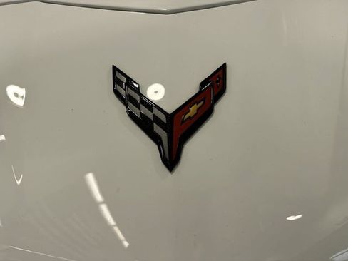 Used 2025 Chevrolet Corvette E-Ray AWD/4WD image 10