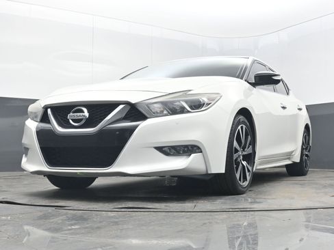 Used 2018 Nissan Maxima 3.5 SV image 20