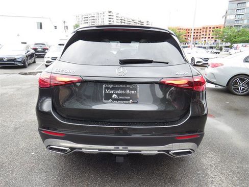 Used 2026 Mercedes-Benz GLC 300 4MATIC image 3
