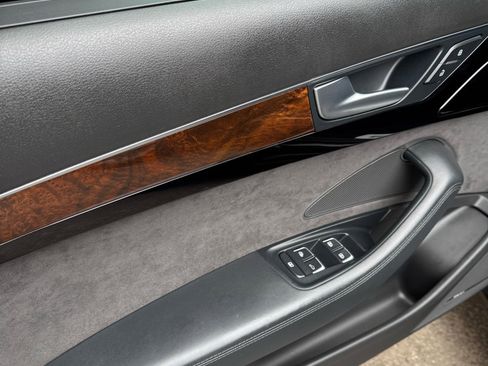 Used 2017 Audi A8 L 4.0T image 16