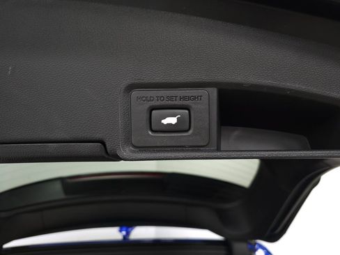 Used 2023 Acura RDX w/ Advance Package AWD/4WD image 9