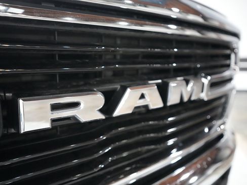 Used 2020 RAM 1500 Big Horn image 4