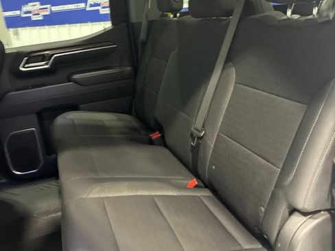 Used 2025 Chevrolet Silverado 1500 LT AWD/4WD image 33