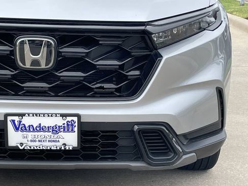 Used 2023 Honda CR-V Sport image 9