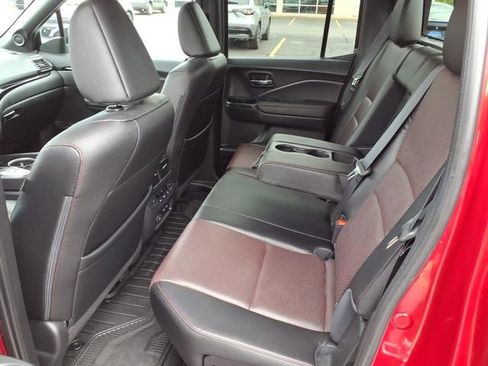 Certified 2024 Honda Ridgeline Black Edition image 7