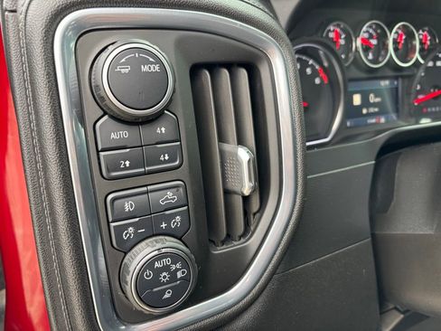 Used 2021 Chevrolet Silverado 1500 LTZ w/ LTZ Convenience Package II image 16