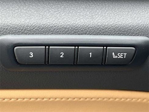 Certified 2025 Lexus NX 250 FWD w/ Towing Package (2000 Lbs) image 32