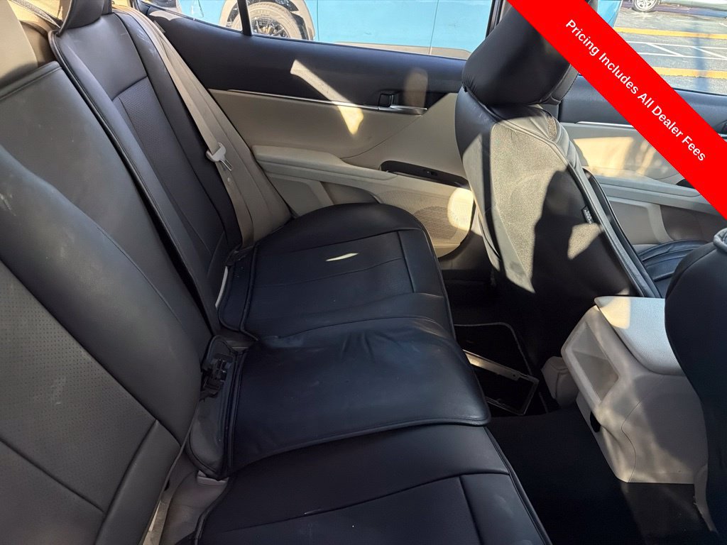 Used 2020 Toyota Camry LE w/ Sunroof Package FWD image 4