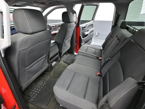 Used 2018 Chevrolet Silverado 1500 LT w/ All Star Edition image 38