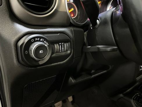 Used 2020 Jeep Wrangler Unlimited Sport S AWD/4WD image 15