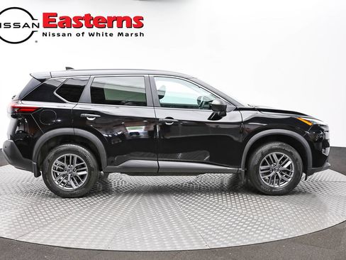 Used 2023 Nissan Rogue S AWD/4WD image 4