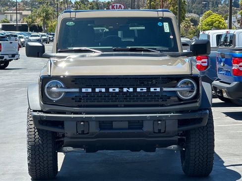 New 2026 Ford Bronco Badlands AWD/4WD image 9