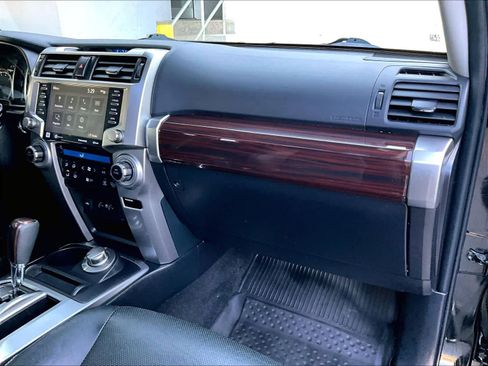 Used 2021 Toyota 4Runner Limited image 13