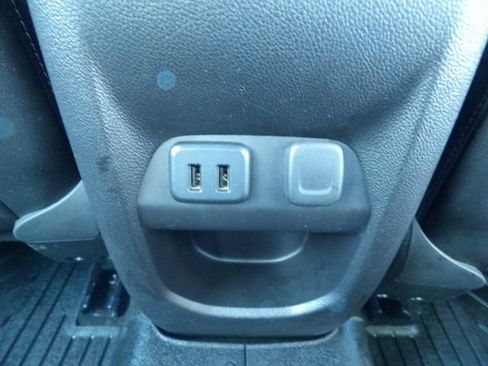 Used 2016 GMC Canyon SLT w/ Driver Alert Package AWD/4WD image 17