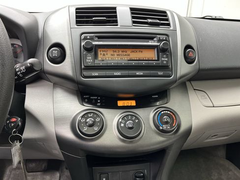 Used 2012 Toyota RAV4 4WD w/ Upgrade Value Pkg image 14