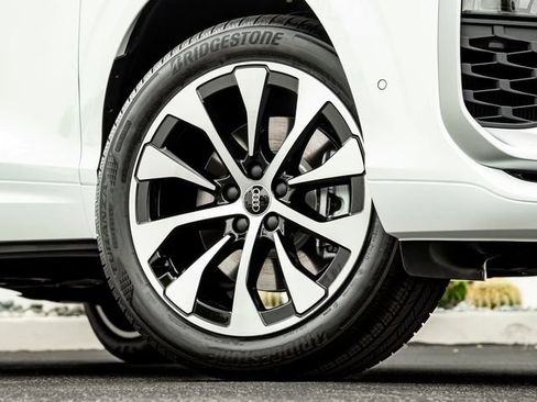 New 2026 Audi Q3 quattro 2.0T AWD/4WD image 7