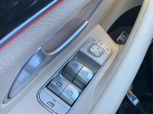 Used 2020 Mercedes-Benz GLE 350 4MATIC image 42