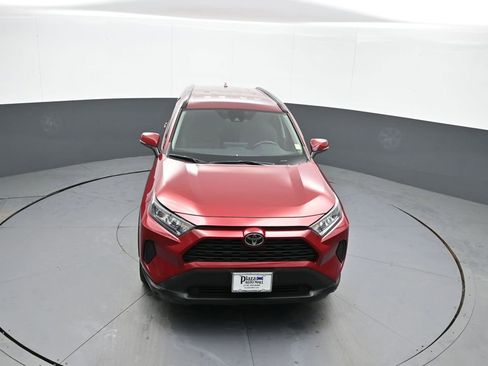 Certified 2020 Toyota RAV4 LE w/ All Weather Liner Package image 34