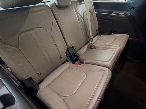Used 2020 Ford Expedition Limited w/ Special Edition Package RWD image 13
