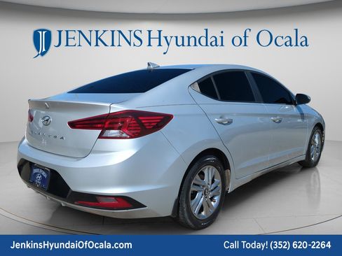 Used 2019 Hyundai Elantra SEL FWD image 3