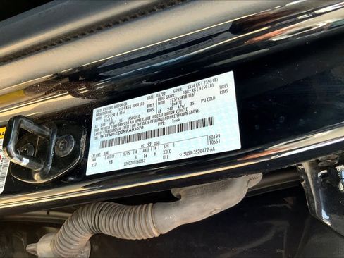 Used 2022 Ford F150 Lariat w/ Equipment Group 502A High image 34