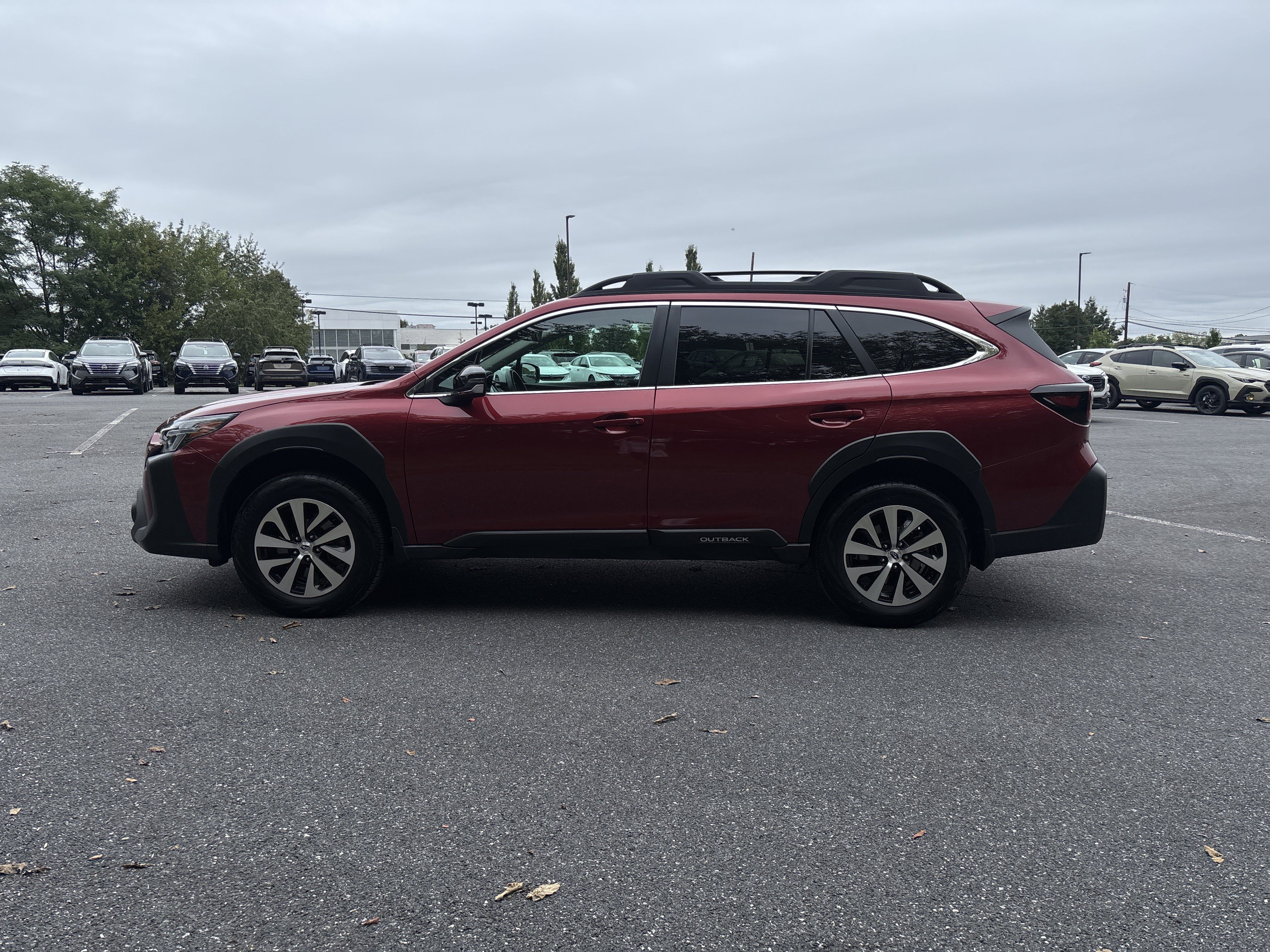 Certified 2024 Subaru Outback Premium AWD/4WD image 17