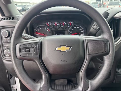 Used 2025 Chevrolet Silverado 1500 W/T w/ LPO, Dark Essentials Package AWD/4WD image 15