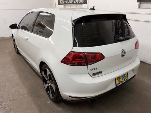 Used 2015 Volkswagen GTI SE w/ Lighting Package (SEL) image 3