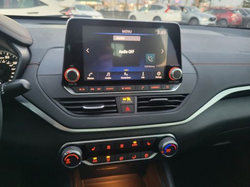 Used 2020 Nissan Altima 2.5 SR w/ Premium Package image 38