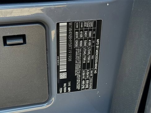 Used 2024 Mercedes-Benz Sprinter 144 Cargo image 26