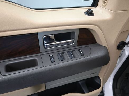 Used 2012 Ford F150 Lariat w/ Lariat Chrome Pkg AWD/4WD image 11