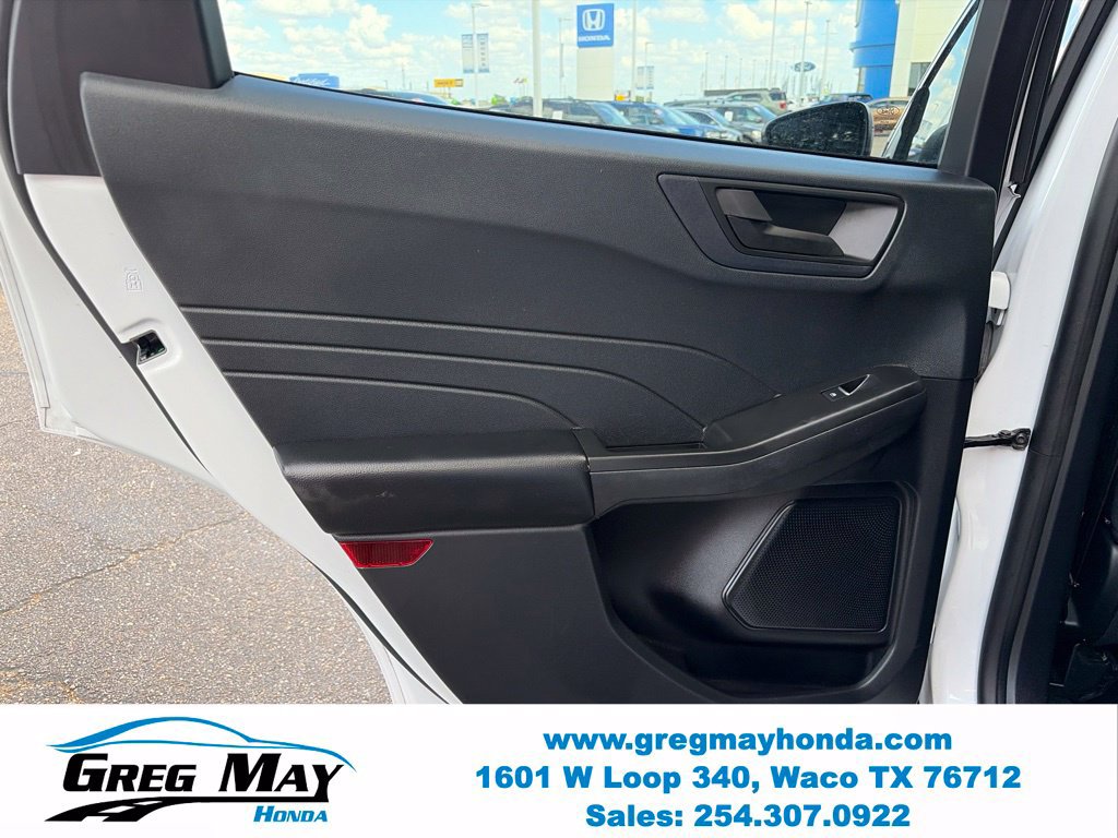 Used 2022 Ford Escape SE w/ Convenience Package FWD image 18