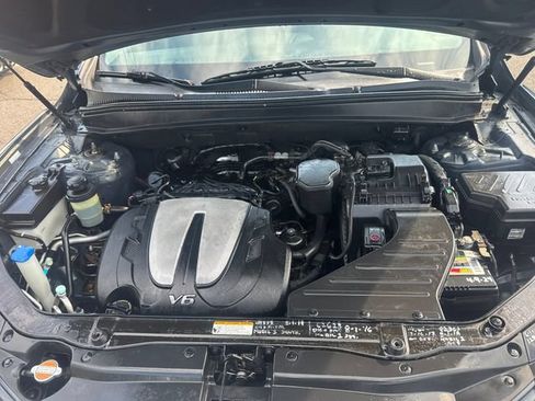Used 2012 Hyundai Santa Fe SE AWD/4WD image 22