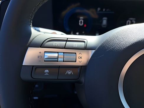 New 2026 Hyundai Kona SEL Premium FWD image 18