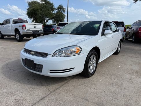 Used 2014 Chevrolet Impala Limited LS FWD image 3