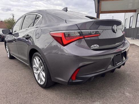 Used 2020 Acura ILX image 9