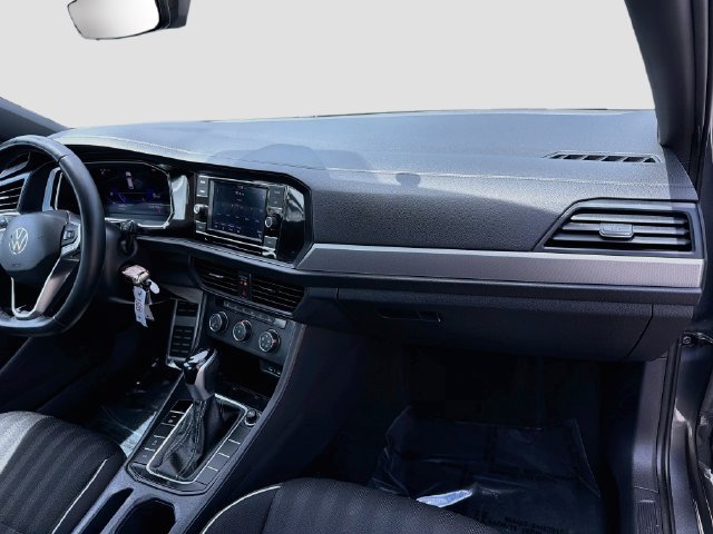Used 2024 Volkswagen Jetta Sport FWD image 27