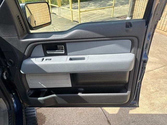 Used 2014 Ford F150 XLT w/ Equipment Group 302A Luxury AWD/4WD image 28