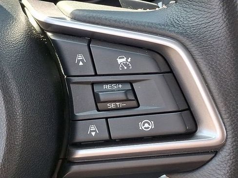 Certified 2025 Subaru Outback Premium image 23