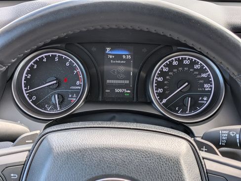 Used 2024 Toyota Camry SE FWD image 20