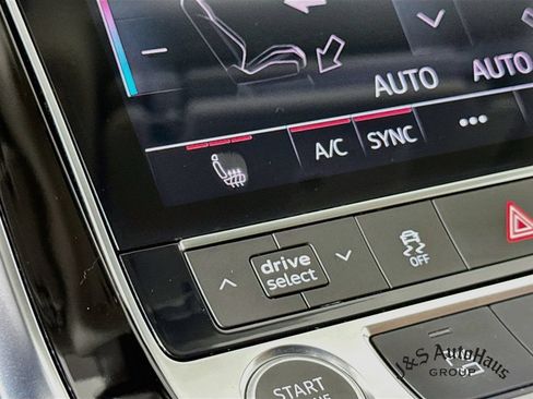 Used 2023 Audi Q7 2.0T Premium Plus w/ Premium Plus Package AWD/4WD image 27