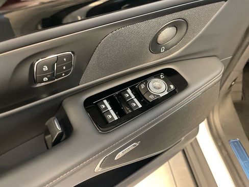 New 2026 Lincoln Nautilus Premier w/ Equipment Group 102A image 5